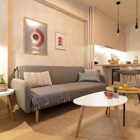 לריסה Apo-Zachari Elegant Apartment מראה חיצוני תמונה